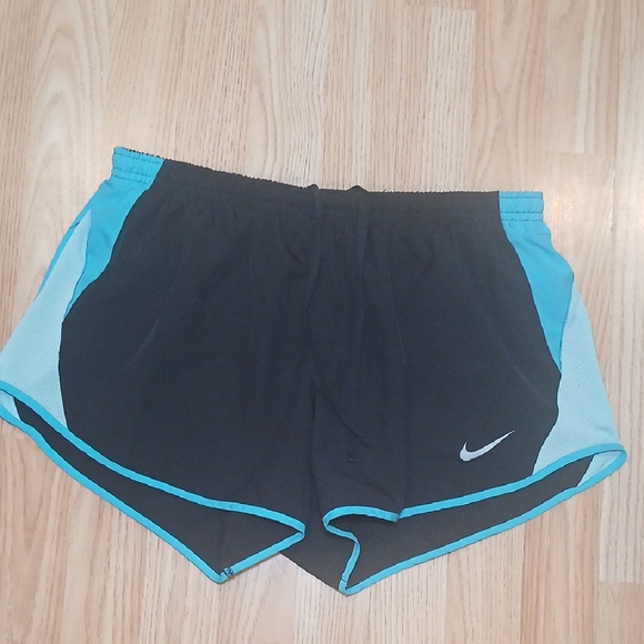 Nike Black and Blue Athletic Shorts Lightweight Running - Picture 1 of 3